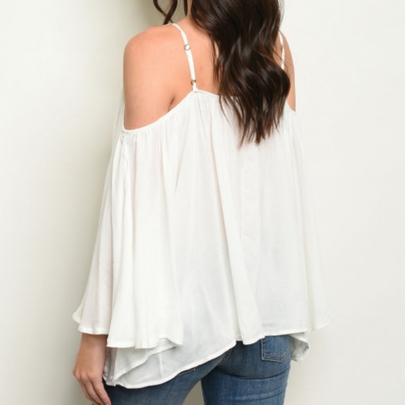 Last 1! COLD SHOULDER & BELL SLEEVE TOP - Picture 2 of 6